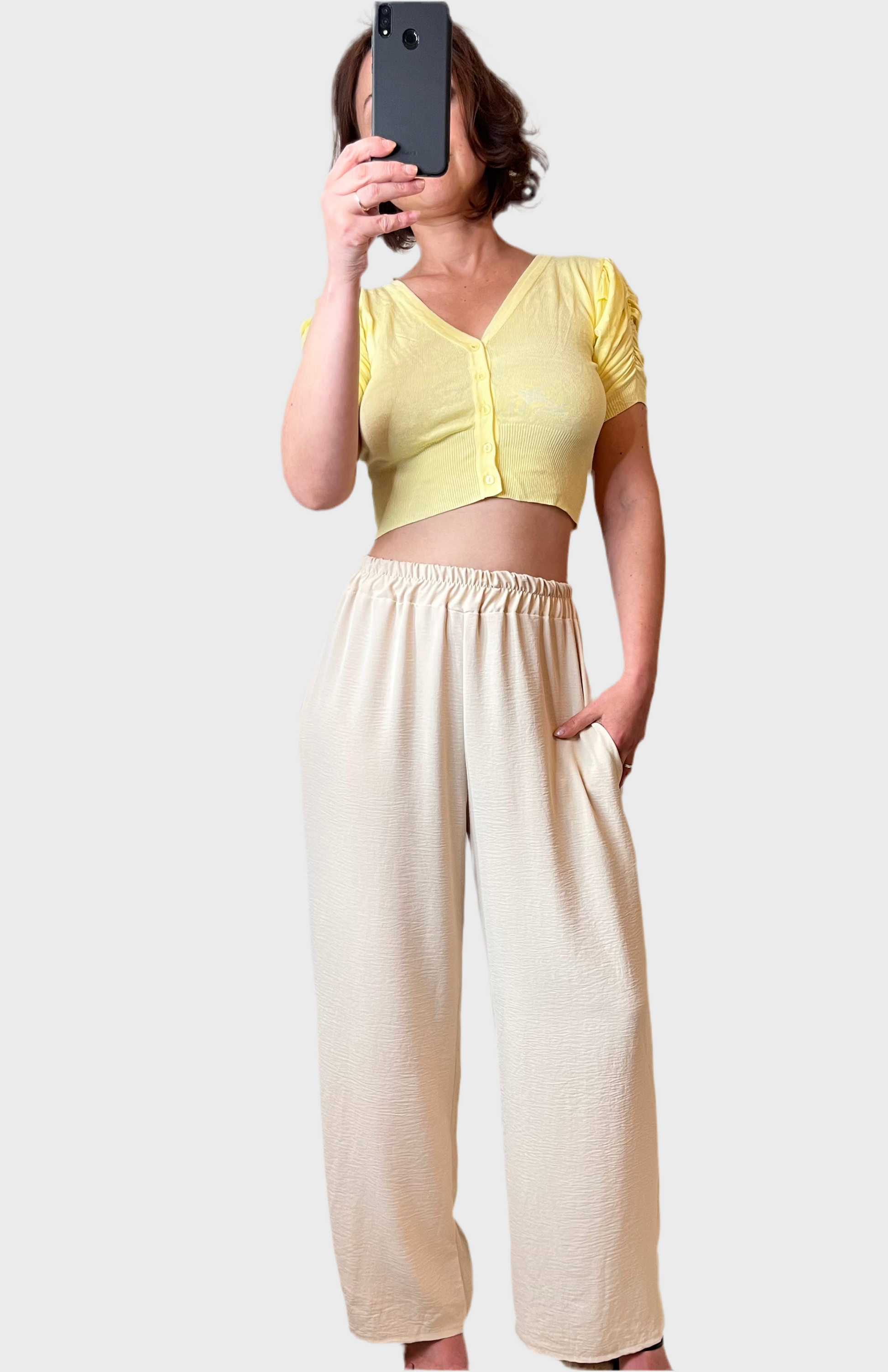 GILET COURT JAUNE PRETTYGYAL