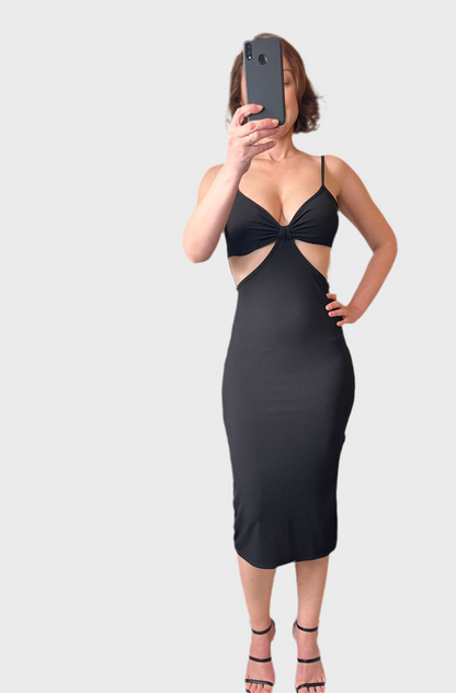 ROBE KENIA NOIRE PRETTYGYAL