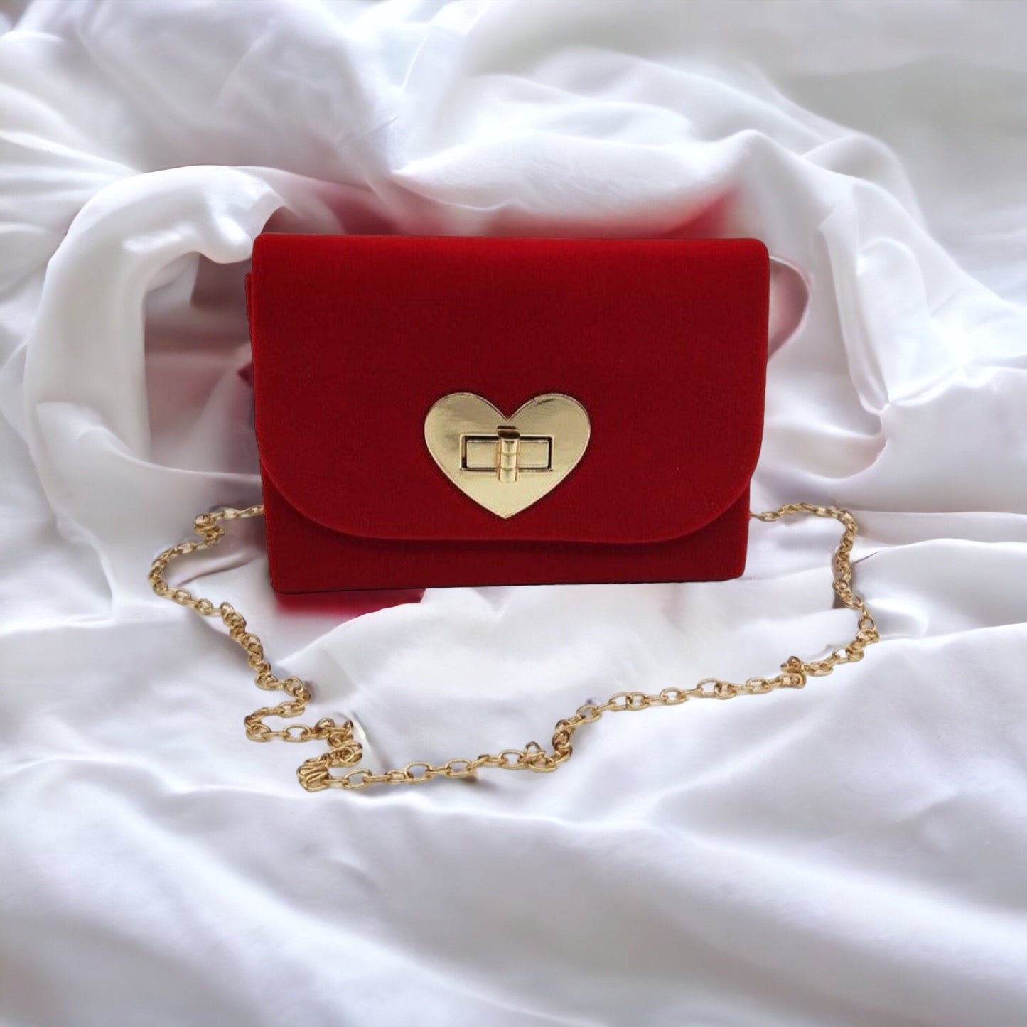 Mini sac velour Coeur avec chaine - PRETTYGYAL